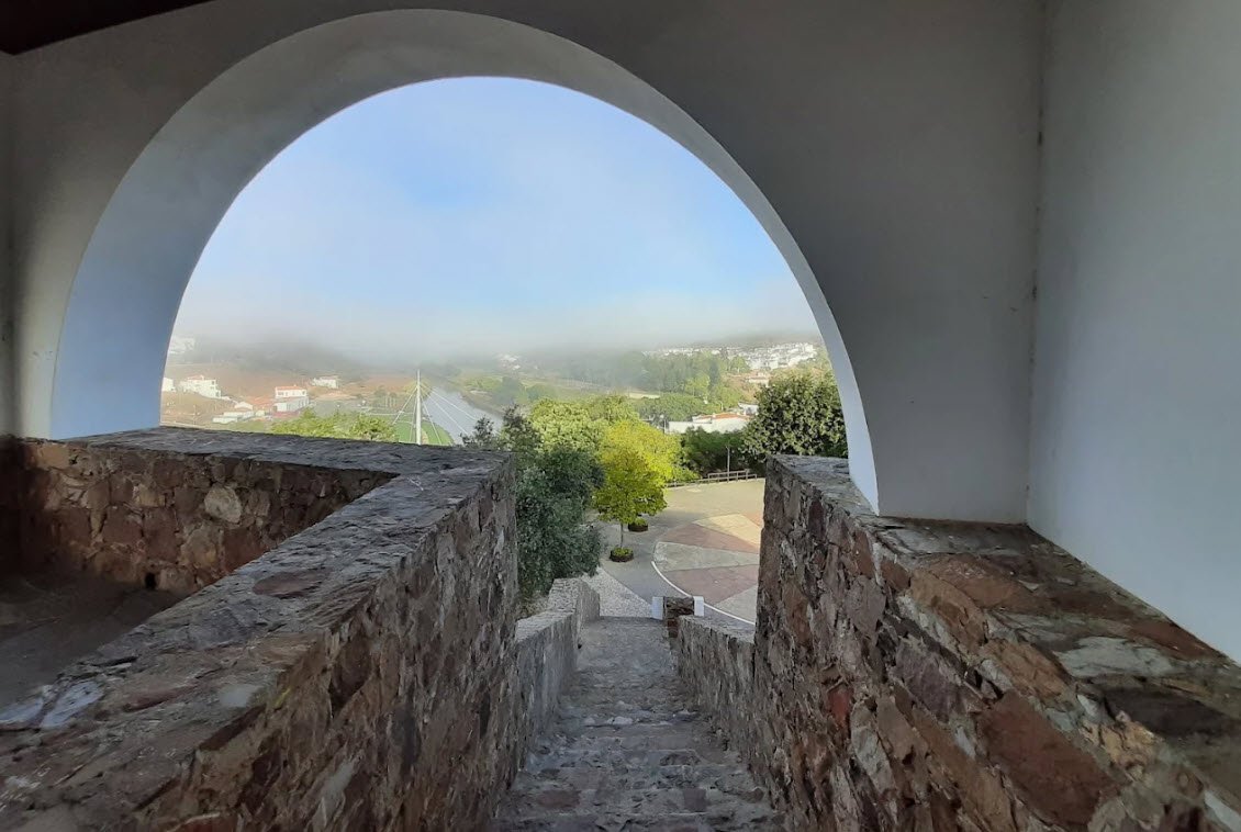 Vestígios do Castelo de Odemira, Portugal